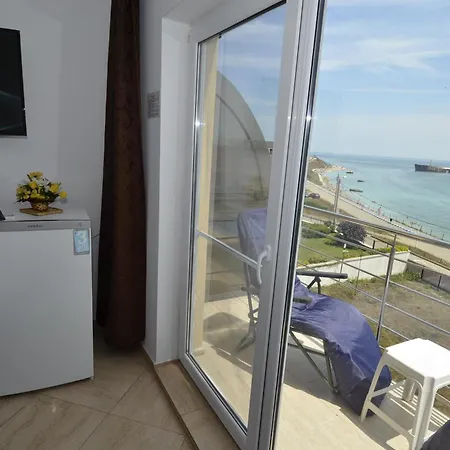 Adonis Hostel Costinești