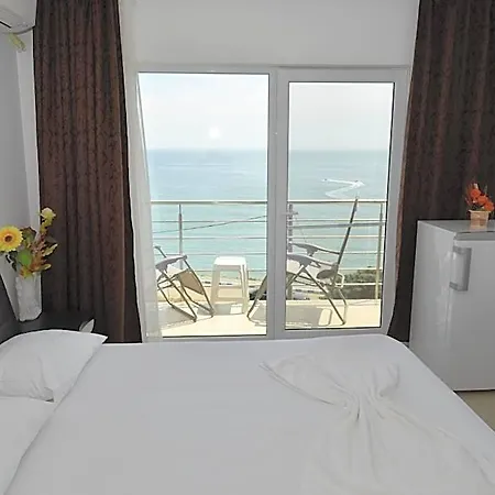 Auberge de jeunesse Adonis Costinesti