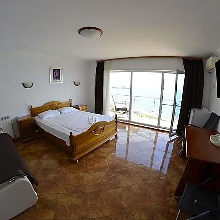 Adonis Hostel *
