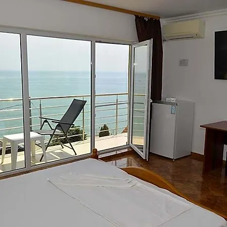 Hostel Adonis